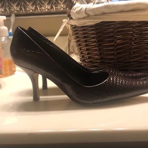 Nine West dark brown heels